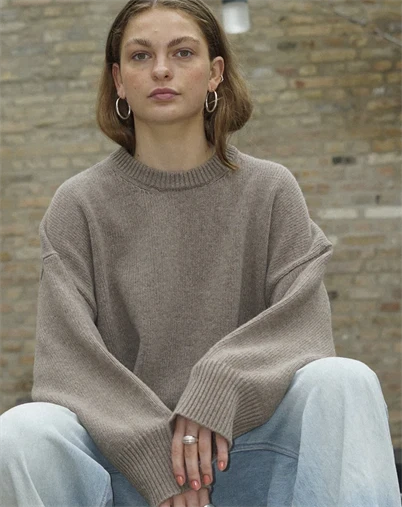 Elsk - Roundneck Woman's Recycled Wool Strik - Sandy Beige 